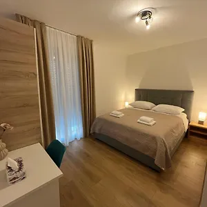 Renata Apartament