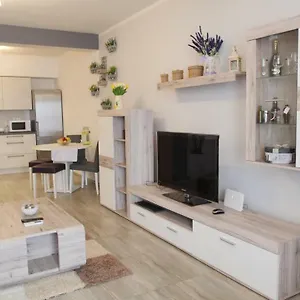 spacious-apartment.in-istria.net/